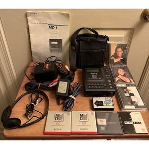 SONY MZ-1 MD Minidisc Walkman Portable Recorder Bundle W/ Accessories Tested